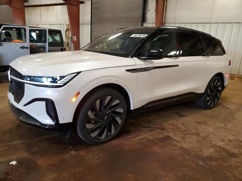 2024 LINCOLN NAUTILUS RESERVE - 1