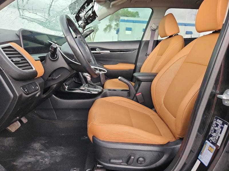 2024 KIA SELTOS EX 7