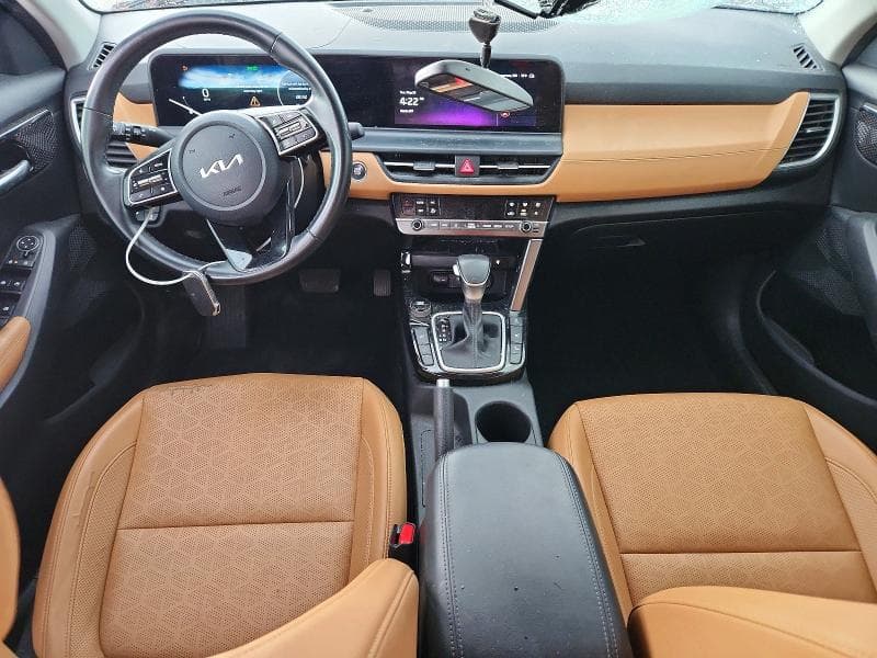 2024 KIA SELTOS EX 8