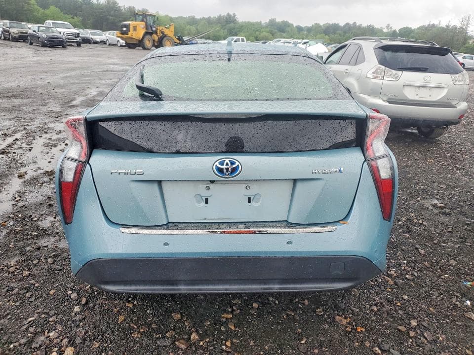2018 TOYOTA PRIUS FOUR FOUR 6