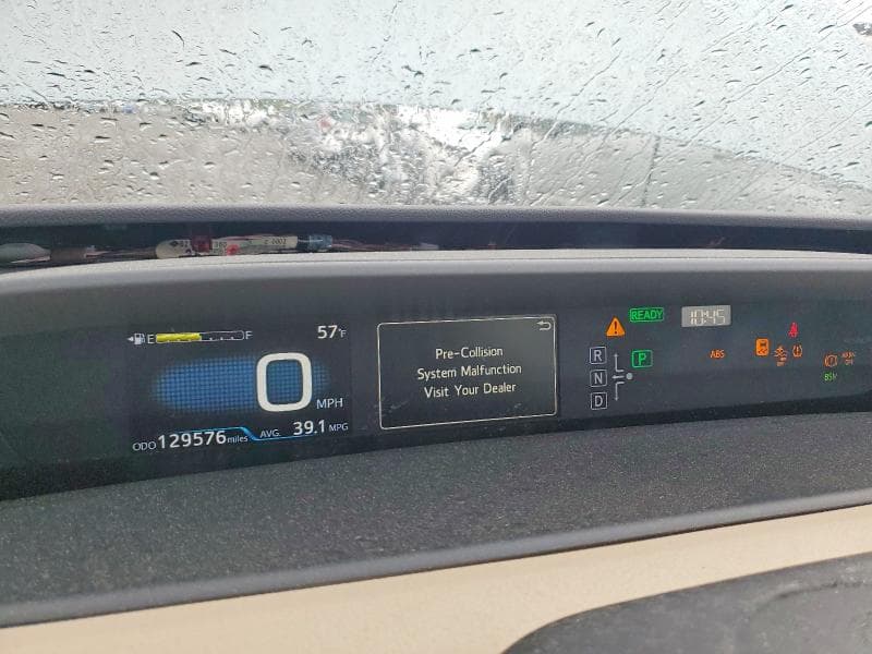 2018 TOYOTA PRIUS FOUR FOUR 9