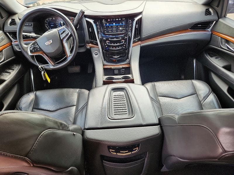 2019 CADILLAC ESCALADE LUXURY LUXURY 8
