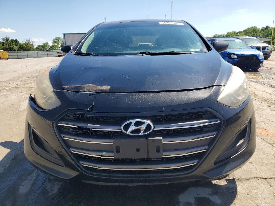 2017 HYUNDAI ELANTRA GT BASE 5