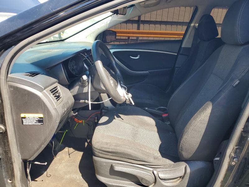 2017 HYUNDAI ELANTRA GT BASE 7