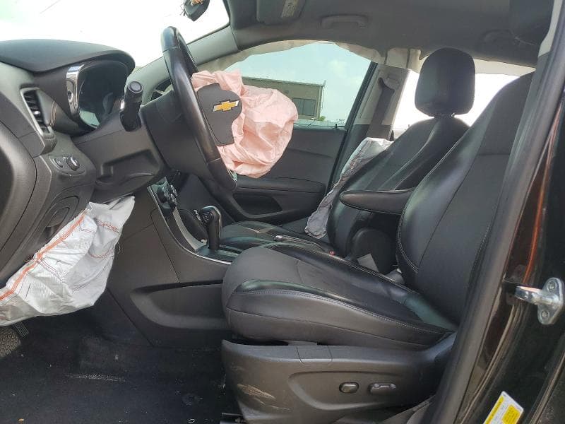 2020 CHEVROLET TRAX 1LT 7