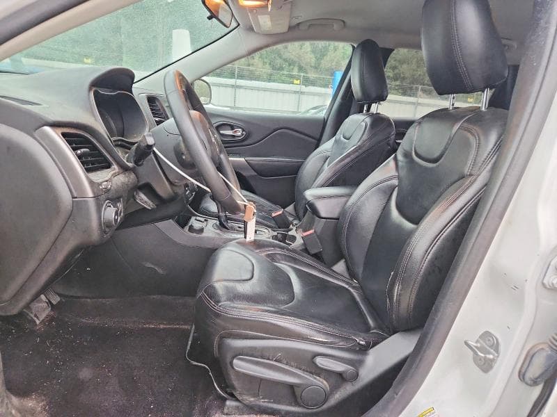 2019 JEEP CHEROKEE LATITUDE 7