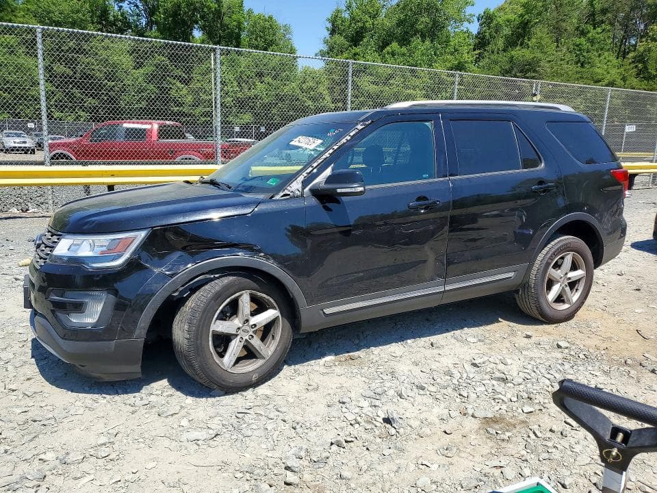 2017 FORD EXPLORER XLT - 1