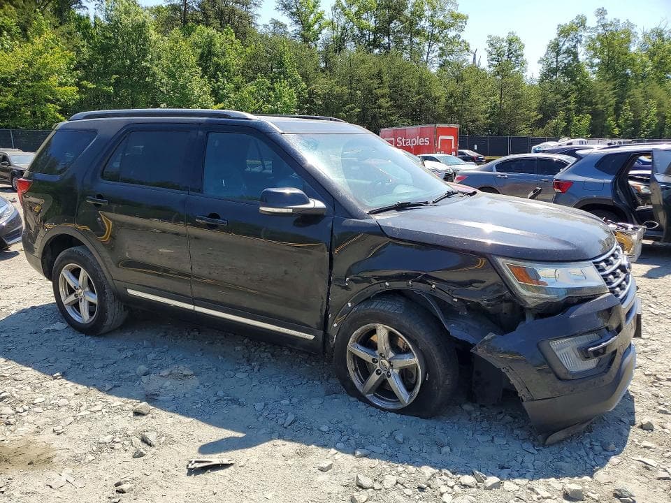 2017 FORD EXPLORER XLT 4