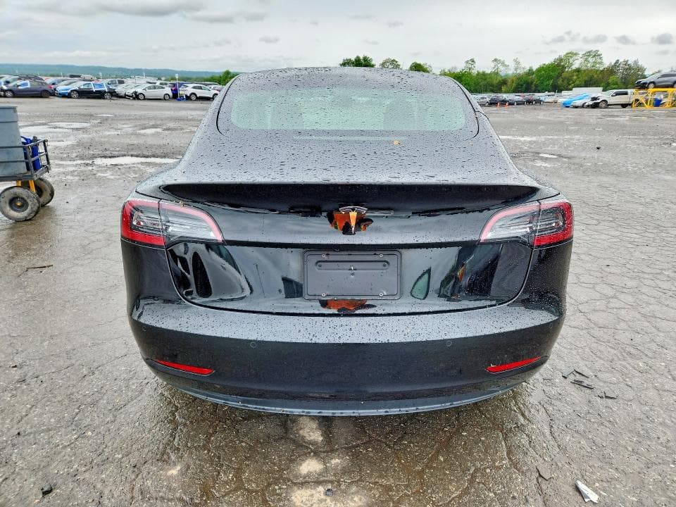 2021 TESLA MODEL 3 6