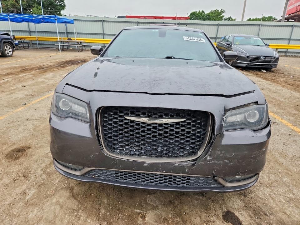 2016 CHRYSLER 300 S 5