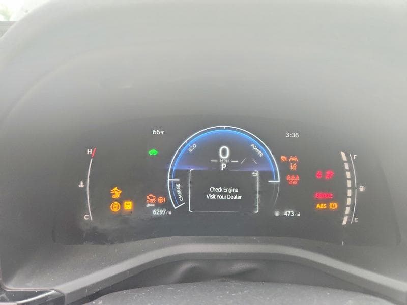 2025 TOYOTA CAMRY SE 9
