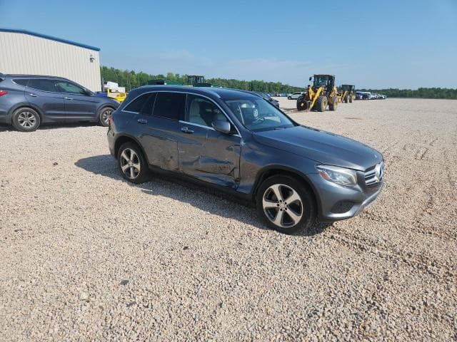 2017 MERCEDES-BENZ GLC 300 4