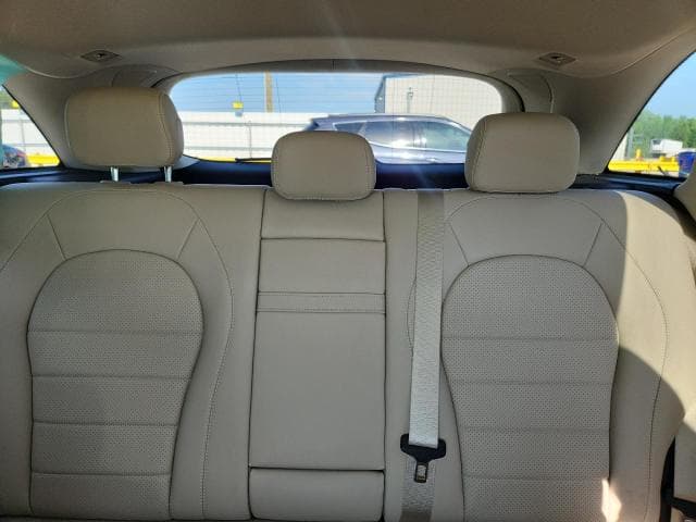 2017 MERCEDES-BENZ GLC 300 10
