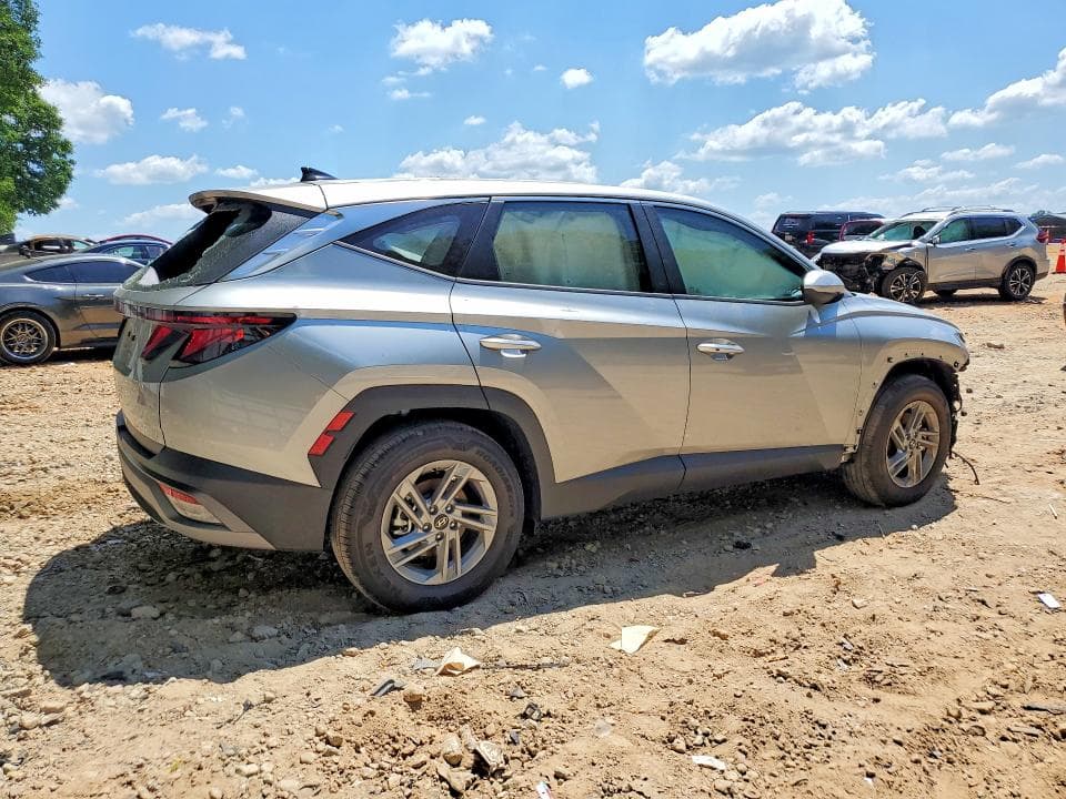 2026 HYUNDAI TUCSON SE 3