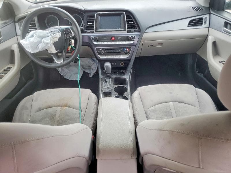 2018 HYUNDAI SONATA SE 8