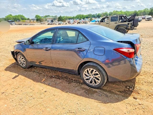 2018 TOYOTA COROLLA LE 2