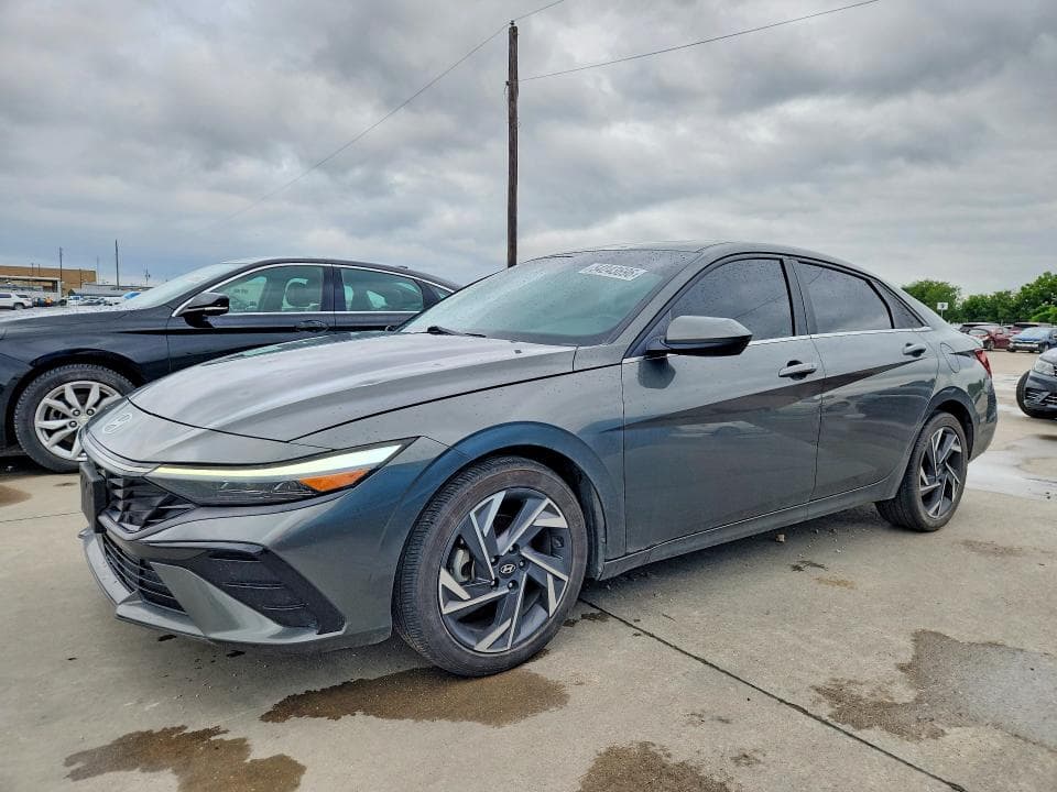 2024 HYUNDAI ELANTRA SEL SEL - 1
