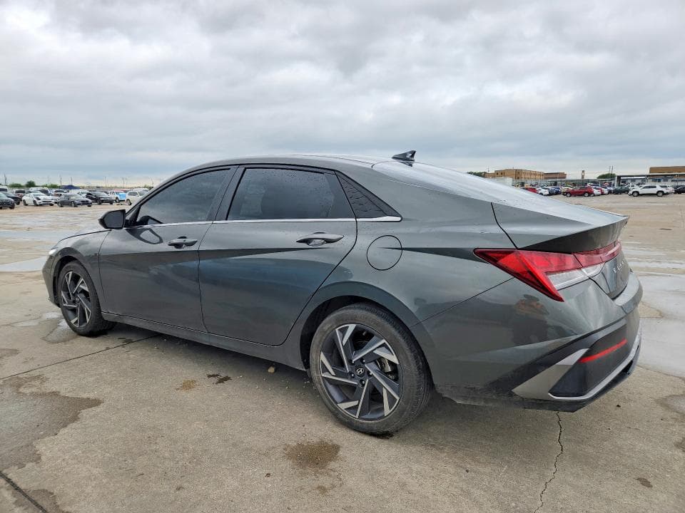 2024 HYUNDAI ELANTRA SEL SEL 2
