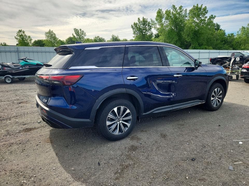 2024 INFINITI QX60 PURE 3