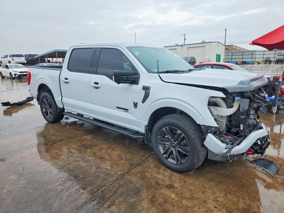 2021 FORD F150 XLT 4