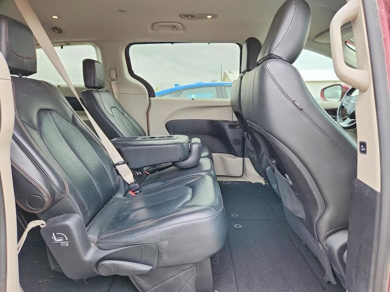 2017 CHRYSLER PACIFICA TOURING L 11