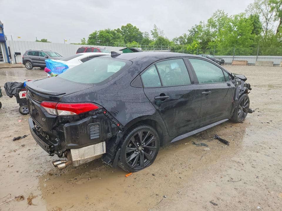 2023 TOYOTA COROLLA SE SE 3