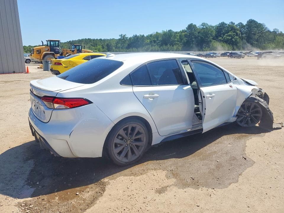 2023 TOYOTA COROLLA SE SE 3