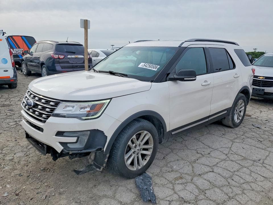 2017 FORD EXPLORER XLT 1