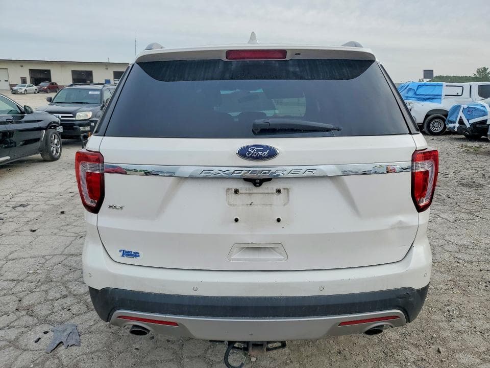 2017 FORD EXPLORER XLT 6