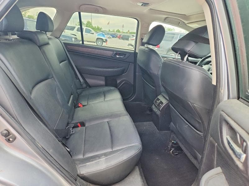 2017 SUBARU OUTBACK 3.6R LIMITED 10