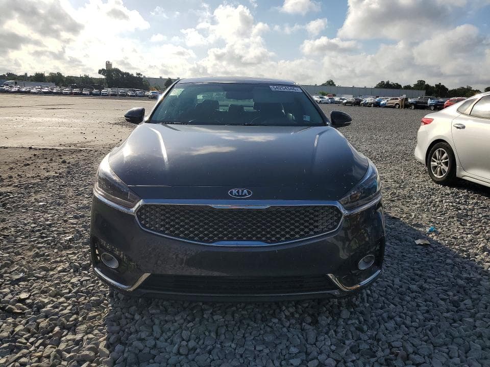 2018 KIA CADENZA PREMIUM PREMIUM 5