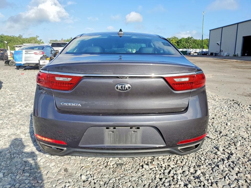 2018 KIA CADENZA PREMIUM PREMIUM 6
