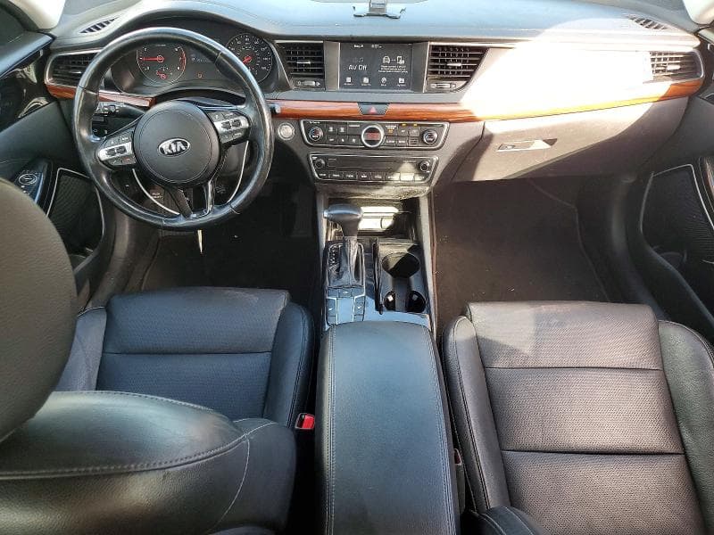 2018 KIA CADENZA PREMIUM PREMIUM 8