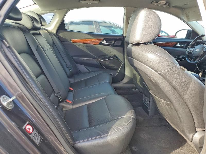 2018 KIA CADENZA PREMIUM PREMIUM 10
