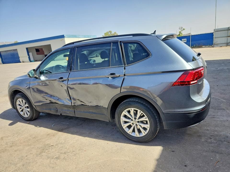 2020 VOLKSWAGEN TIGUAN S 2