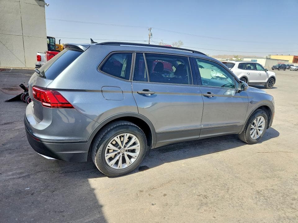 2020 VOLKSWAGEN TIGUAN S 3