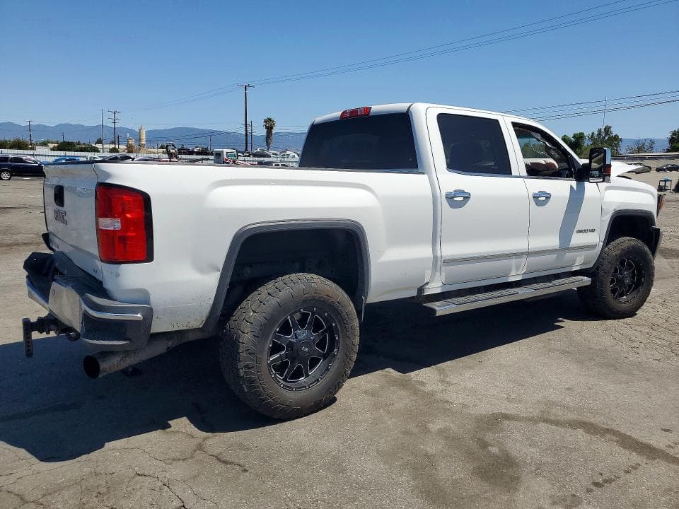 2018 GMC SIERRA K2500 SLT K2500 SLT 3
