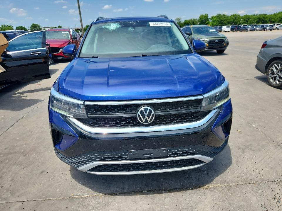 2022 VOLKSWAGEN TAOS SE 5
