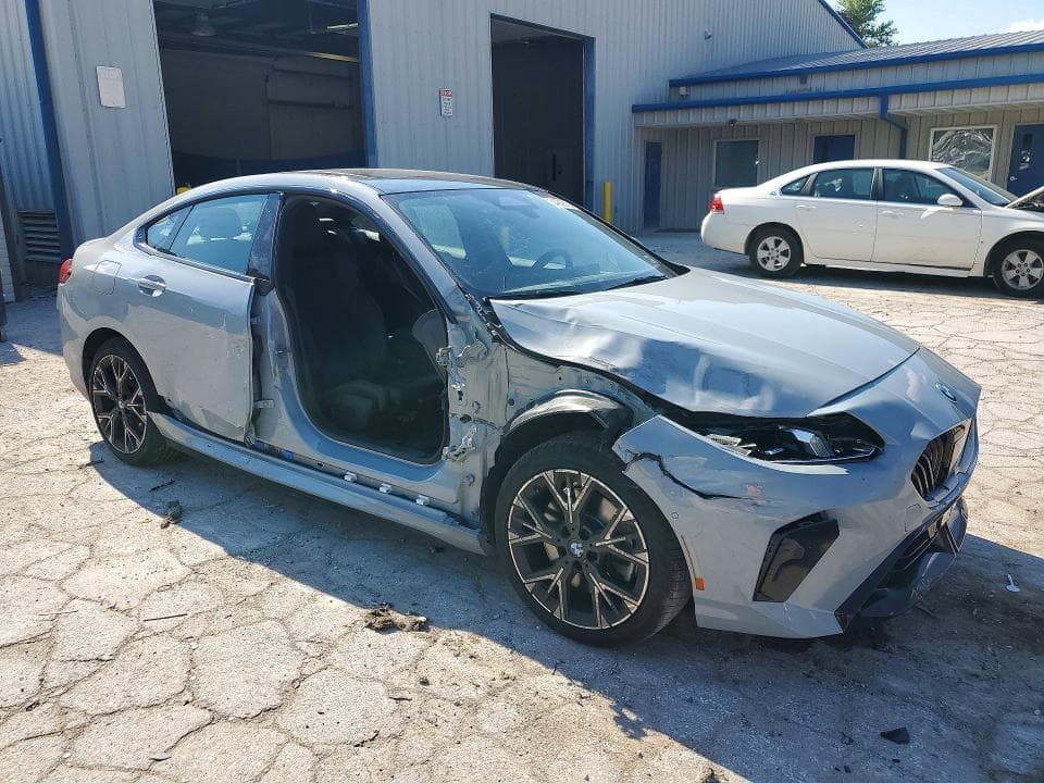 2025 BMW 228XI 4