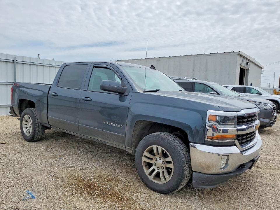 2018 CHEVROLET SILVERADO 4