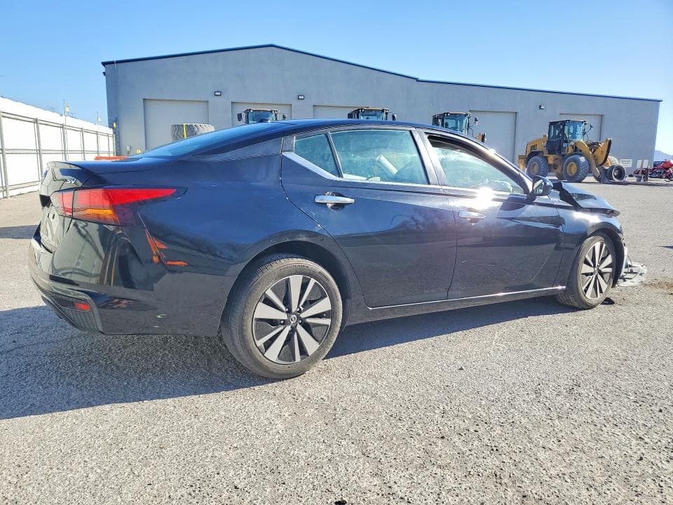 2022 NISSAN ALTIMA SV SV 3