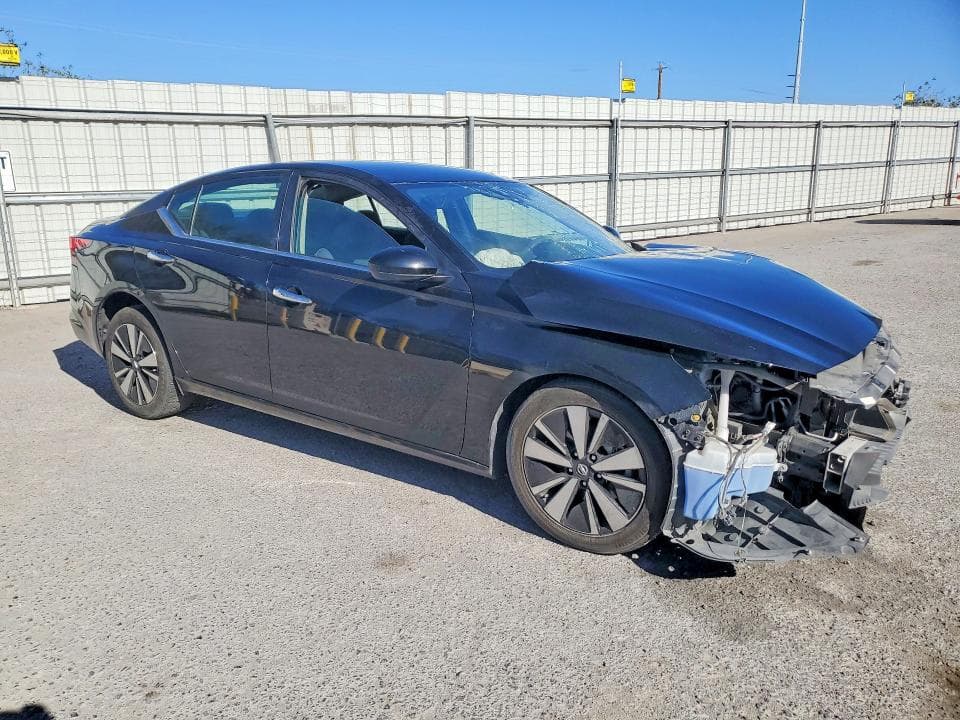 2022 NISSAN ALTIMA SV SV 4