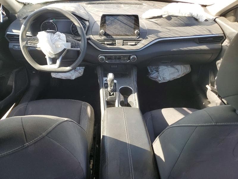 2022 NISSAN ALTIMA SV SV 8