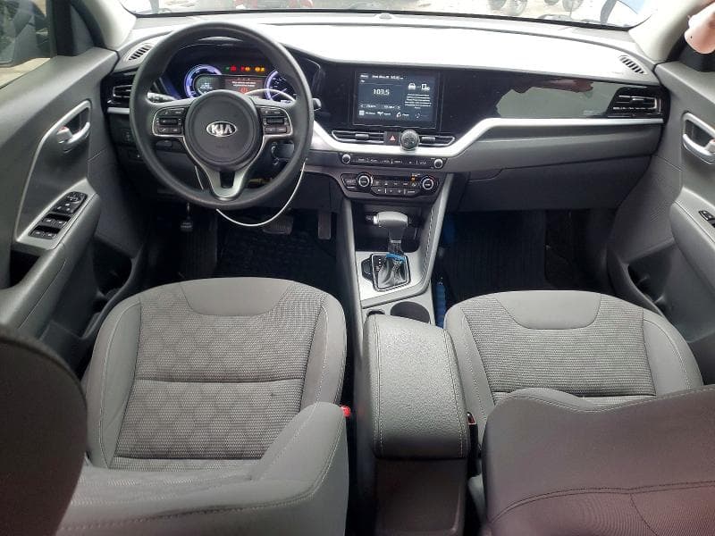 2020 KIA NIRO LX 8
