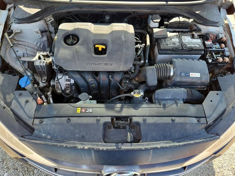 2019 HYUNDAI ELANTRA SEL 11