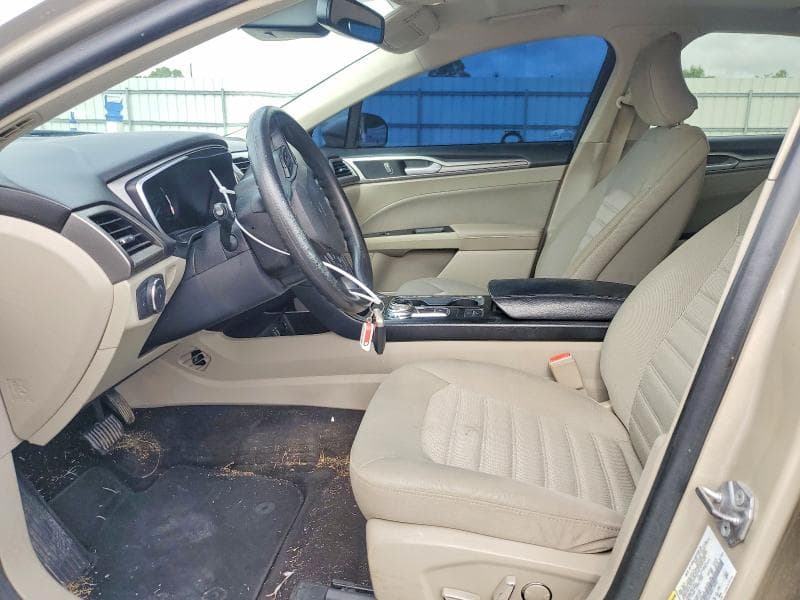 2019 FORD FUSION SE 7
