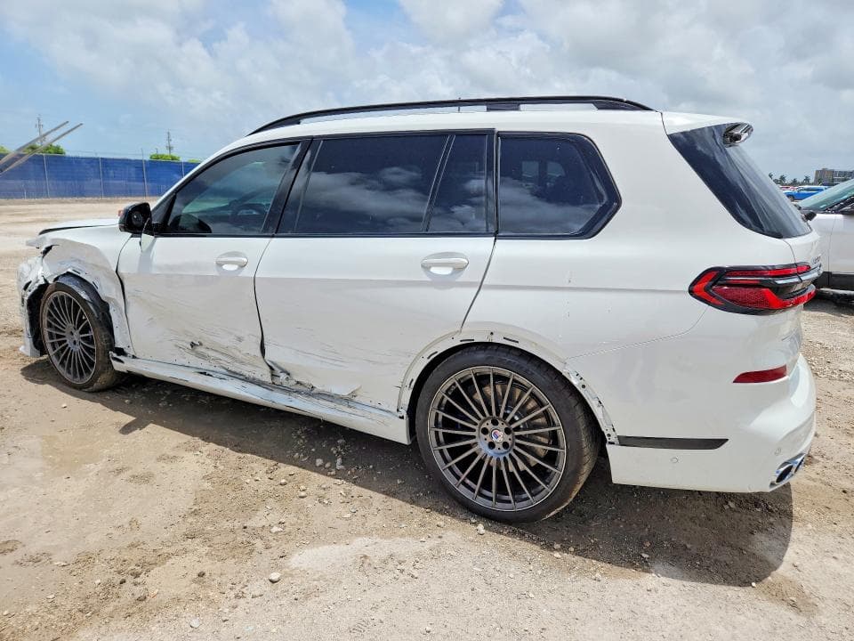 2026 BMW X7 ALPINA XB7 2