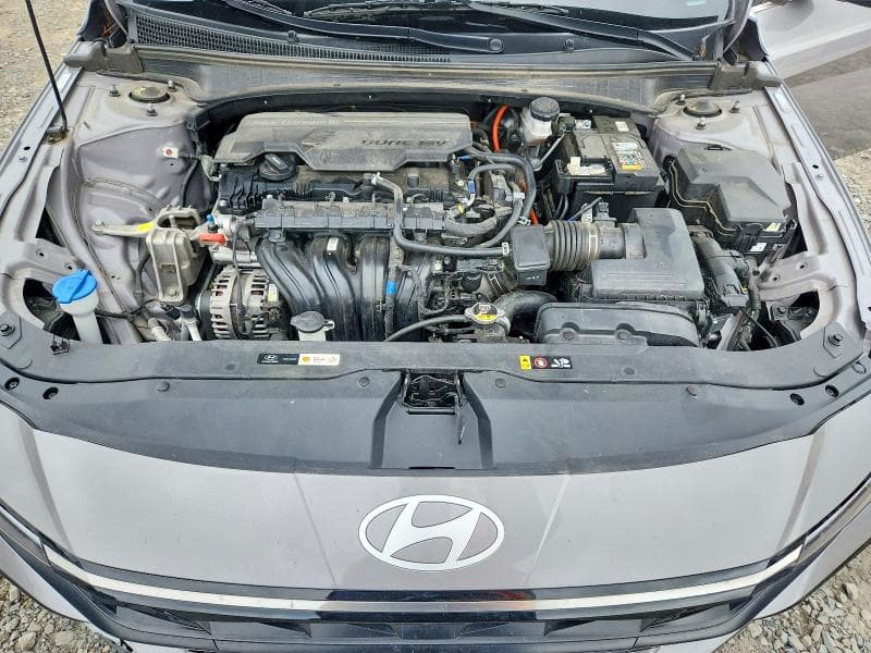 2024 HYUNDAI ELANTRA SEL 11