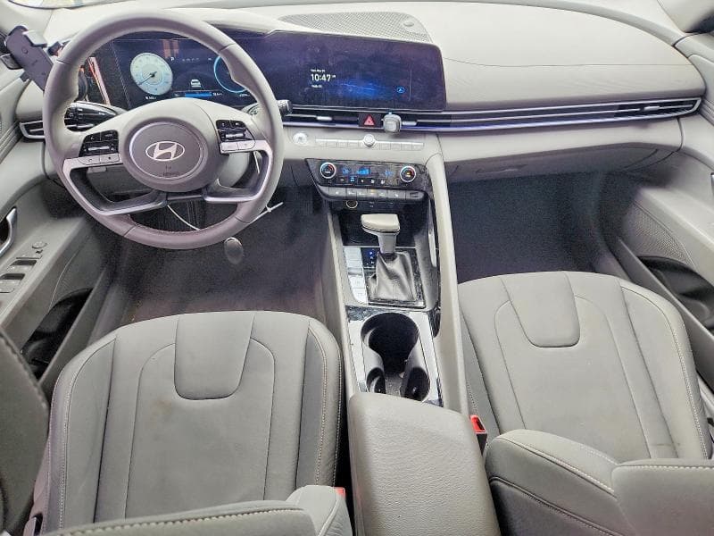 2024 HYUNDAI ELANTRA SEL 8
