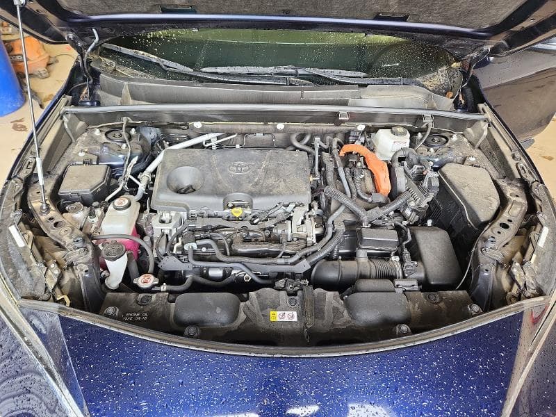 2022 TOYOTA VENZA XLE 12
